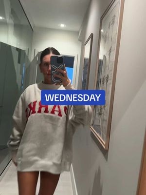 A post by @chelseaparkee on TikTok caption: hi Wednesday 💌 timestamped!!!!! #chelseaparketimestamp #chelseaparkeootds #Vlog #parke #dayinmylife 