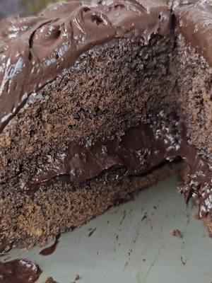 A post by @angsarapgrabe on TikTok caption: NO FLOUR EASY & QUICK MATILDA CAKE #angsarapgrabe #angsarapgraberecipe #noflourmatildacake #chocolatelover #quickandeasybaking #fudgygoodness #nobakecake #homemadedessert #tiktokfood #matildacake