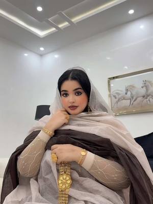 A post by @mouna_guennaye on TikTok caption: 🙄شنه الفرق بين الثقة و الغرور🤔؟؟؟ #foryoupage❤️❤️ #موريتانيا🇲🇷 #viralvideos 