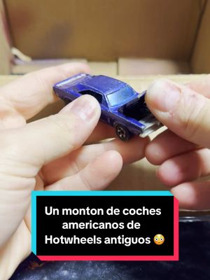 A post by @themonsternach on TikTok caption: Un montón de coches americanos de Hotwheels antiguos 😳 #hotwheels #hotwheelscollections #diecast #carcommunity #lentejas 