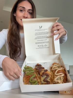 A post by @leanvndtl on TikTok caption: Je ne peux plus fermer mon jean 😭@Boulangerie Maison Marquise produits offerts 