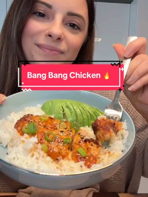 A post by @_mascha.li on TikTok caption: Bang Bang Chicken  Aus dem Airfeyer @COSORI 🧡 *anzeige -4/5 Hähnchenbrustfilet -1TL Hähnchengewürz  -1TL Knoblauchpulver  -1TL Salz  -1TL Pfeffer  -1TL Paprika  -1TL geräucherte Paprika  _____ -100g Mayonnaise  -4/5EL süßsauer Sauce -2EL Sriracha ——— - Sesam , Frühlingszwiebel    Im Airfreyer 200grad ca 15-20 min je nach dicke des Fleisches  -Dazu könnt ihr Reis und einen Salat servieren  #rezept #rezepte #rezepteideen #fy #fyp #cosori #airfryer #mascha #viral #trend #cooking #inspo #viral #chicken #bangbangchicken 