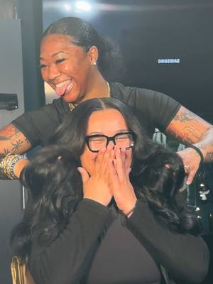 A post by @beautyishername_x on TikTok caption: Versatile sew in with a trim and curls 🤸🏽‍♀️🧼 *Hair not provided by me  #tayahsbeautytrap🏚  #newjerseyhairstylist #jerseyhairstylist #phillyhairstylist #nychairstylist #protectivestyles #naturalhair #wiginstall #traditionalsewin #sewin #kinkystraight #kinkycurlyhair #dmvhair  #baltimorehairstylist #curlyextensions #gluelessclosuresewin#26inchwig #wigtok #wigstyling