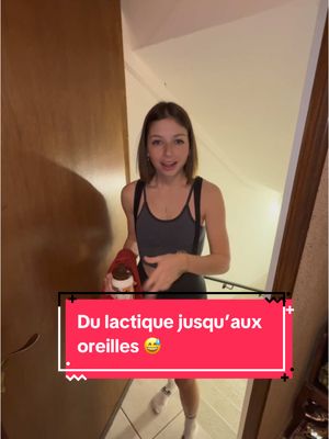 A post by @laura_lavry on TikTok caption: Lactique aieeee 😣😣 #ht #lactique #ht #rouleau #cdur #chaud #entrainement #hiver #Vlog #cycling #velo  