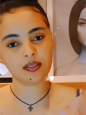 A post by @queen.habesha25 on TikTok caption: #etiopiantiktok🇪🇹eritreantiktok🇪🇷 #queenhabesha🇪🇷🇪🇹👸🏼🤍 #የኔ➻ፍቅር➻♥🦋🥀🔐🌍 #ፍቅር➻ብቻ🖇ፍቅር➻ብቻ❤🥀🔐❤️የኔ🎧የኔ➻ፍቅር➻♥🦋🥀🔐 #etiopiantiktok🇪🇹Eritreantiktok🇪🇷 