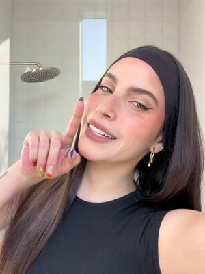 A post by @zhamirazambranomusic on TikTok caption: tutorial súper atrasado JAJA🖤 @Bloom Nutrition tiene 30% off en todos sus productos por Amazon hasta el Feb1 #bloompartner 