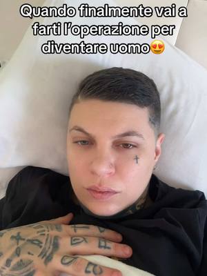 A post by @nmechiamo on TikTok caption: Vi terrò aggiornati 😍 #nmechiamo #fyp 