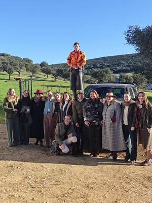 A post by @lolo.de.juan7 on TikTok caption: viva España y las mujeres monteras #guarnicioneria #talabarteria #CapCut #naturaleza #campeando #monte #primavera #horses #jackrussell #free #hunting #castillalamancha #parati #paratii #extremadura #winter #spring #libertad #nature #caballos #solana #umbria #campoespañol #ganaderia #ganado #farm #farmer #tradicion #fyp #herraje #rehala #cuero #poda #monteria #brezo #romero #monte #forest #nature #fyi #jara #puppy #monte #jareña #sierra #vegetacion #primavera #jackrussell #abejas #miel #heno #cereal #cosecha #onetoro #onetorotv #lasventas #torobravo #artesanos #cuero #libros #elrincondepolvorilla #libroslibroslibros #moscas #girasol #girasoles #artesano #artesanos #monturasvaqueras #berrea #brama #ciervos #septiembre #prudencia #Otoño #rastrojo #hormiguero #hormigueros #jabalies #hozar  #corbata #porquemedalagana #vivaespaña #vivaespaña🇪🇸🇪🇸 #tejodes #bellotas #retamas #perrosalmonte #lolodejuan #sabana #foresta #lobo #aullidos  #africa #leopard #tejedores #planesdecampo #madroño #trufas #historia #guadalupe #vivaelrey #vainilla #noalvainilla #dsc #dallassafariclubconvention #usa🇺🇸 #marjor #mujeresguapas 