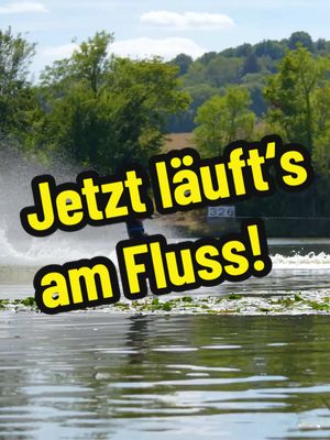 A post by @twelve_ft on TikTok caption: Mark gibt alles am Fluss und endlich fängt es an so richtig gut zu laufen! #twelveft #fluss #läuft #mark #karpfenangeln 