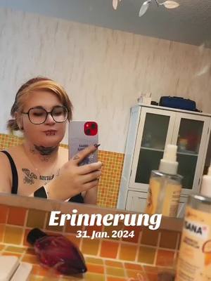 A post by @ on TikTok caption: #erinnerung 