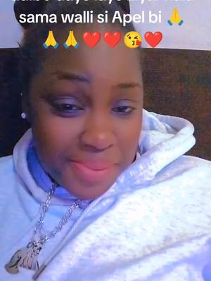 A post by @beuguefallou180 on TikTok caption: ziyar sougnou mockou Talibe baye laye si diamou si yeune 🙏🙏🙏❤️❤️😘