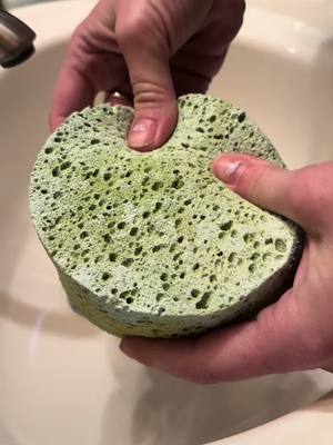 A post by @cleancorner on TikTok caption: Dried sponge rinse… there was soooo much product in that sponge it made it hard to squeeze & 🌲 jelly wasn’t enough had to go to strait pop 😮‍💨 #fyp #spongesqueezing #asmr #spongesqueezingasmr #asmrsounds #satisfyingvideo #rinse #pine 