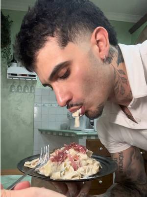 A post by @manny_hp on TikTok caption: Handmade pasta with walnut cream and speck