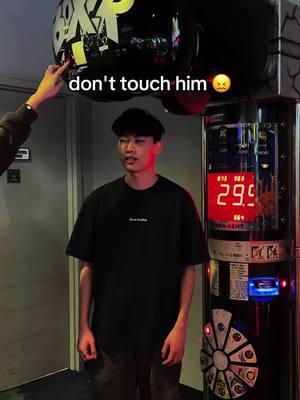 A post by @sopapi on TikTok caption: LOL #fyp #punchingmachine 