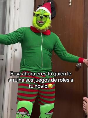 A post by @autosams on TikTok caption: Ahora yo fui el que lo arruinó jaja perdón! Una disculpita #parati #lgbt #humornovios 