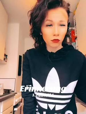 A post by @true1902 on TikTok caption: #erinnerung 