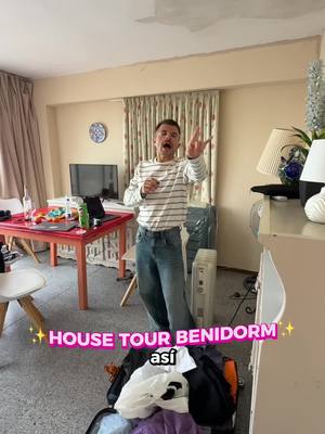 A post by @ibngarcia on TikTok caption: esto es un circo 😂🤪 #Benidorm #housetour 