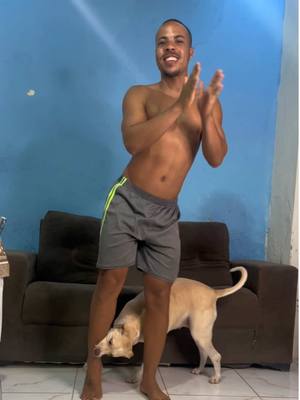 A post by @reinaldoo on TikTok caption: Ótimo fim de semana 😏🙌🏾 #paravoce 