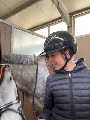 A post by @giulia_stanga on TikTok caption: 🤎🧡#horsetiktok #cavalli #showjumping #equitazione #giuliastanga #giuliastanga #kask #denirobootco #maneggio @Kask Equestrian @Equipe Saddles Official 