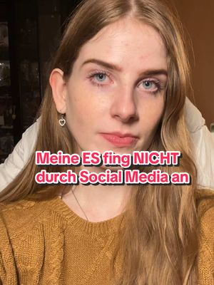 A post by @nikenaemi on TikTok caption: Fühlt euch gedrückt, ihr seid gut genug und müsst euch für niemanden verändern 🤍🫶🏻 #fy #fyp #MentalHealth #depressionanxiety 