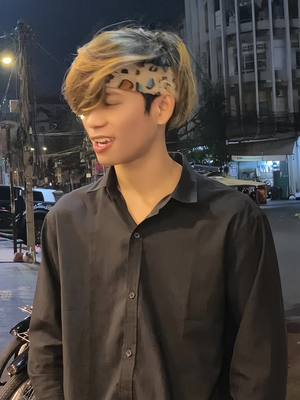 A post by @eang_19000 on TikTok caption: 1:39 AM 🙁 #បងអៀង #fyp @CushionHang6in1 