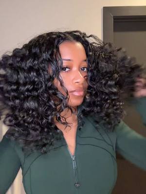 A post by @jjadynann on TikTok caption: i feel like i haven’t had curly hair in 299394 years #foryou #naturalhair #braidoutresults 