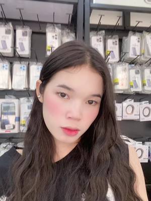 A post by @kneayerngphoneshop on TikTok caption: 13pro max📱#គ្នាយើង