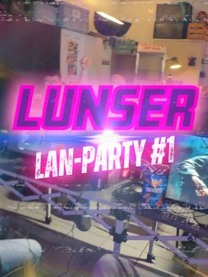 A post by @diegrillshow on TikTok caption: Das gab's noch nie - das größte XBox LAN-Event, das die Welt je gesehen hat!  Johnny's LUNSER LAN-PARTY #1! Harte Action - 100 % Emotion!  200 % Gefühle! Es war alles dabei - vom 3D-Shooter über Racing bis hin zu Prügelgames. Bei der XBox Lunser LAN-Party des Glücks kommt jeder Retro-Spielfan auf seine Kosten. Bleibt nur die Frage: wann startet die LUNSER LAN-Party Nummer #2?! Die Antwort: schon bald!!! Am Samstag, dem 1. März ist es soweit! Sichert Euch jetzt eines der begehrten Tickets für das Lunserevent des Jahres! Alle Infos gibt's natürlich auf: diegrillshow.de