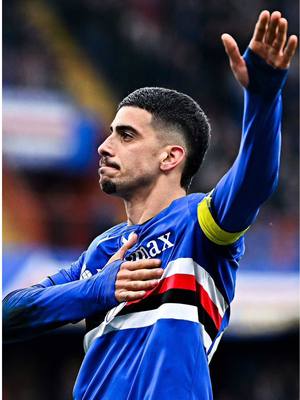 A post by @sampdoria on TikTok caption: 𝘚𝘰𝘶𝘯𝘥 𝘰𝘧 𝘱𝘭𝘦𝘢𝘴𝘶𝘳𝘦 🔈 #SampCosenza | #SerieBKT #ForzaDoria 🔵⚪️🔴⚫️⚪️🔵 #TikTokFootball #TikTokCalcio