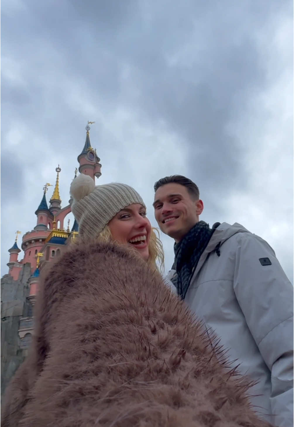 A post by @dansjufsharon on TikTok caption: Paris trip 💕🥐🇫🇷