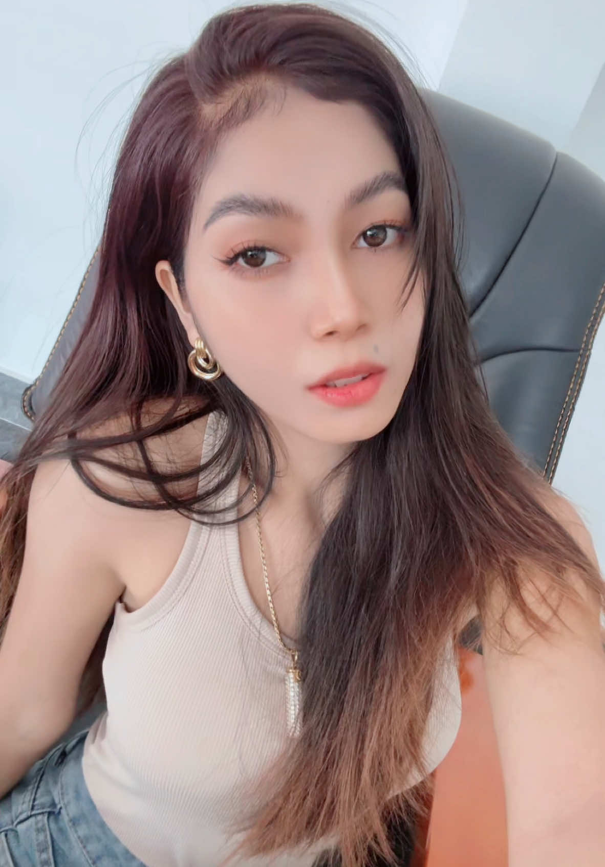 A post by @lklmmm on TikTok caption: សក់អត់បានកក់🙂‍↔️🥲