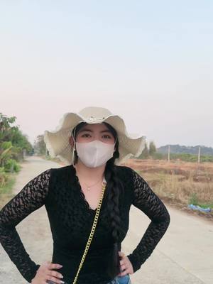 A post by @ounleak2985 on TikTok caption: #ហ្វាយបឺសម្រកគីឡូចូលស្ទុកហើយចា៎ #🍒🥦🥬🍏 #ឈុតមុខll💞 @FB : Oun Leak 