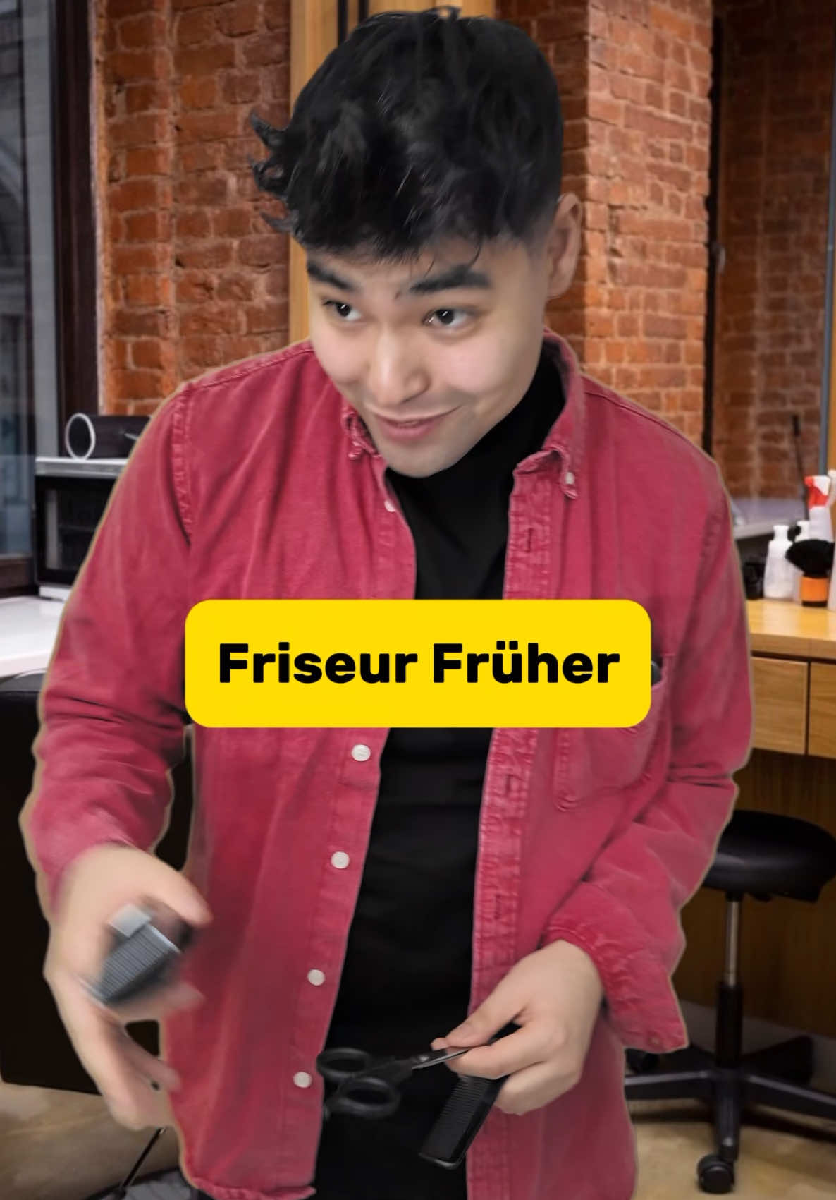 A post by @fittihollywood on TikTok caption: Friseur Früher VS Heute 😂 Wer kennts? Seid ihr Typ 1 oder typ2? Welche Frisur trägt ihr? #friseur #frühervsheute 