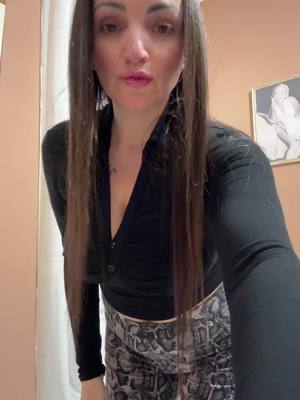 A post by @norinaluciani on TikTok caption: #perte #neiperte 