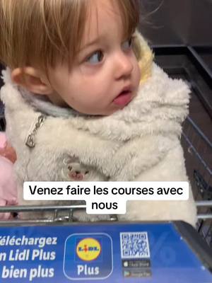 A post by @malaurieam on TikTok caption: Rejoignez nous sur inst♡ : malaurieam 🛍️🧡 #retourdecourse #course #maman 