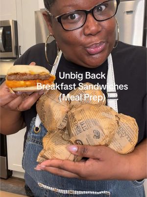 A post by @its_sogood on TikTok caption: Meal Prep Breakfast Sandwiches           6 - Light multi-grain English muffins (8 grams fiber) 16oz  regular turkey sausage  6 - frozen hash browns ( I used Walmart great value. They taste just like McDonald's)  6 slices Sargento Colby Pepper Jack cheese  *440 calories/sandwich  *I like to add 1/2 serving ketchup (optional) #breakfastideas #breakfast #EasyRecipe #fyp #foodtiktok #mealprep @Butterball Turkey 