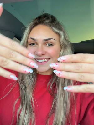 A post by @arianalee99 on TikTok caption: Valentine nails 💅💌 #valentinesday #valentinenails #nail #nailinspo #nails 
