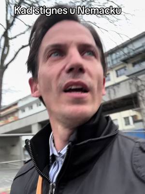 A post by @ivanpanic_serbia on TikTok caption: Ko ima ovake prijatelje