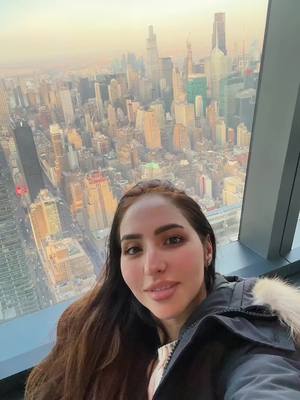 A post by @jfilalii on TikTok caption: دايماً راح أقول نعم لنيويورك 😍 #travelvacation #newyork #usa #tiktokviews #edge #fyp #explore #viral 