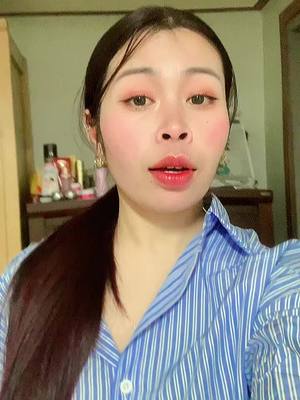 A post by @sreyoun392 on TikTok caption: ឈប់ខឹងអូនបានអត់☺️#Love #fyp 