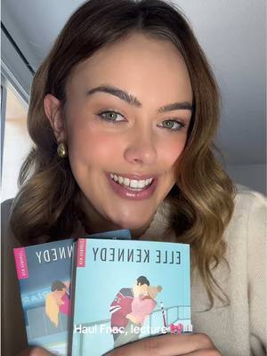 A post by @lolachristien on TikTok caption: Je suis faaan de ces livres, si vous avez des recommandations je suis preneuse 🥰 #lecture #haul #fnac #offcampus #newromance #BookTok 