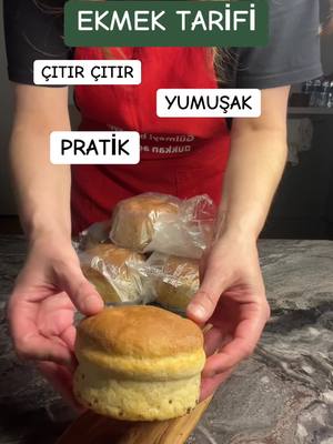 A post by @mutfakcadisi14 on TikTok caption: #güveçteekmek 🔥💯👩‍🍳PRATİK -TAM ÖLÇÜ -PÜF NOKTALARI İLE ✅ BU TARİF EKMEK YAPMA KONUSUNDA SENİDE CESARETLENDİRSİN🥰 REÇETE✅⬇️ .4 su bardağı un(400 gr) .1 tatlı kaşığı tuz .1,5 su bardağı içme suyu (250 ml) .5 yemek kaşığı süt .1 paket instant maya (10 gr) .1 tatlı kaşığı tozşeker  .1 yemek kaşığı tereyağı  6 adet sütlaç güveci (fırın kabı ) .1’er çay kaşığı tereyağı  .her birinin içine keten tozu  PİŞİRME TARİFİ 🔥 .SICAK FIRINDA .FANLI AYARDA  .200 DERECE ISIDA .ORTA RAFTA .FIRIN TABANINDA 1 SU BARDAĞI KAYNAR SU İLE .20 DAKİKA ⏰ DETAYLAR İÇİN LÜTFEN VİDEOYU İZLEYİN🥰 TEŞEKKÜRLER 🥰 #gülmeyibilmeyendükkanaçmasın #mutfakcadısı #dürüstlüközgürlüktür☝️ 