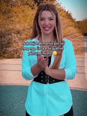 A post by @cikakuksiane on TikTok caption: #albaniangirl #shqipet #🇦🇱 #fyppppppppppppppppppppppp #bbvip #viral_video #kosovatiktok #megjestin #viralvideos #explore 