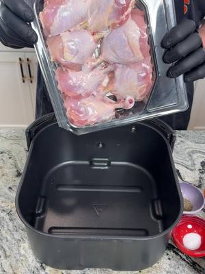 A post by @fooddudescook on TikTok caption: Simple chicken drumsticks in the air fryer #healthycooking #poultry #Foodie