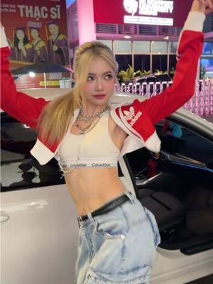 A post by @ciin on TikTok caption: Lên xe hong 🚗