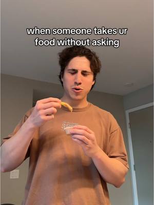 A post by @julianseyebrows on TikTok