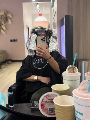 A post by @mommadelvalle on TikTok caption: just a perfect day!!!!#f #fyp #fypage #vibes #vibewithme #tiktokpartner #viral_video #viralvideo #awesome #loveyou #fit #fittok #fitcheck #fitcheck #fitnessmotivation #hairstyle #hair #hairtransformation #blonde #blondehair #daughter #baddie #tlc 