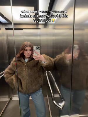 A post by @mollerina_ on TikTok caption: Nosferatu could get it xo #nosferatu #bounceonit #countorlok #fauxfurcoat 