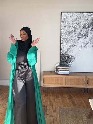 A post by @ansari.sumayah on TikTok caption: Huge hijab restock coming soon 🖤 A few stock has been added to my tiktok shop. #fyp #modest #foryou #hijabtutorial 