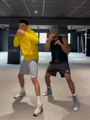 A post by @orne.may on TikTok caption: Das Workout haut rein 🥵🥵 @_alexokafor #boxen #boxing #workout #fitness #sport #boxstudio #boxingworkout 